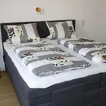 - Kern Apartament Bochingen