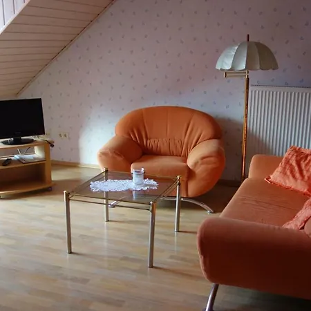 - Kern Apartmán Bochingen